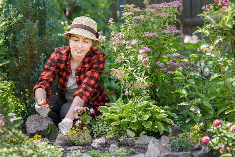 Weeding Service in Ventura County, CA